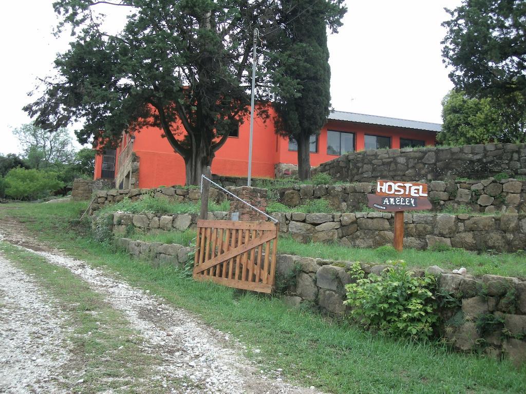 Hostel Aneley Tanti Dış mekan fotoğraf