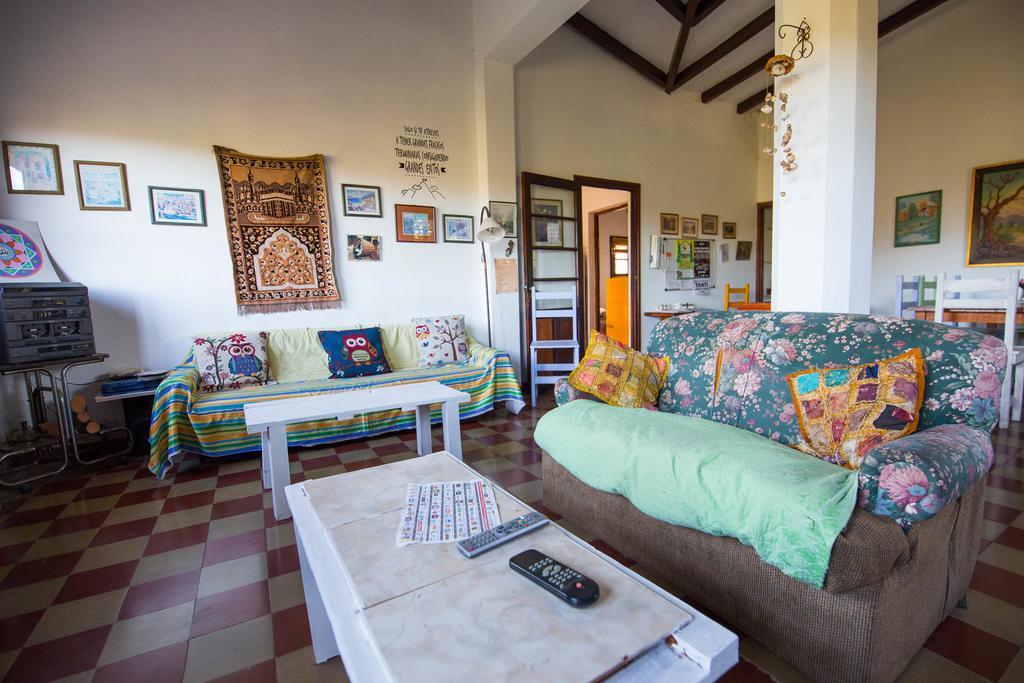 Hostel Aneley Tanti Dış mekan fotoğraf